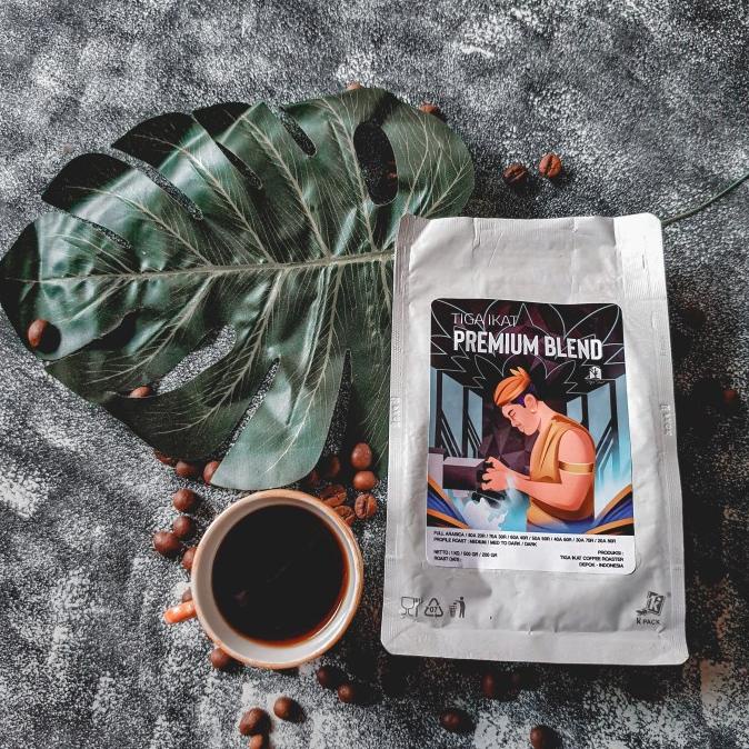 

PREMIUM BLEND - 80% ARABICA 20% ROBUSTA ESPRESSO BLEND- 1KG