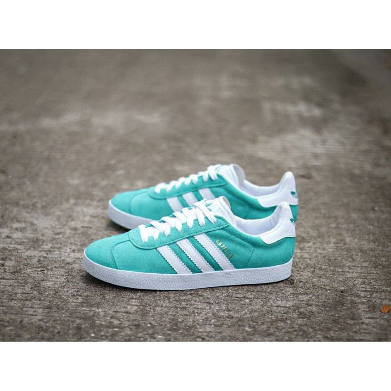 SEPATU WANITA ADIDAS GAZELLE WHITE TOSCA ORIGINAL