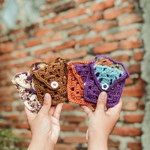Pouch Rajut Mini / Crochet Pouch / Souvenir Kekinian / Souvenir Pernikahan Unik