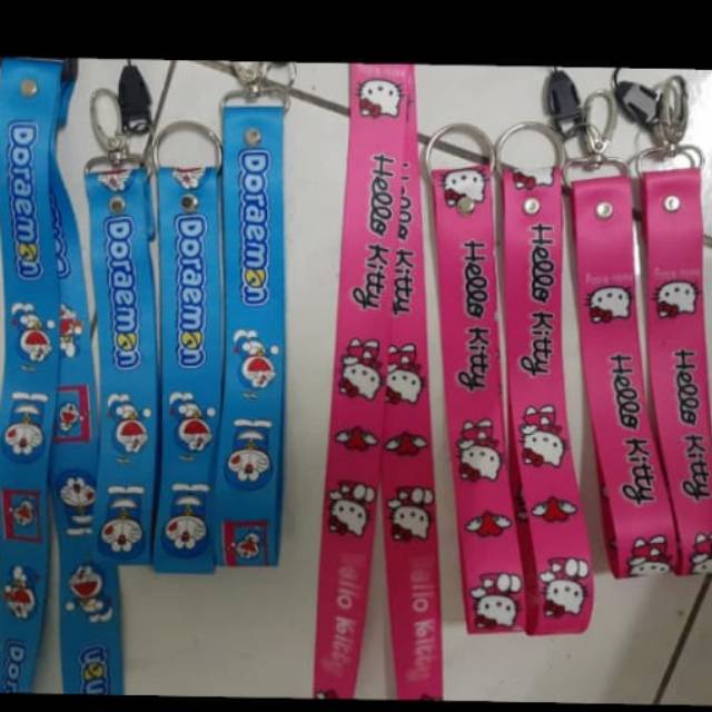 

TALI ID CARD DAN GANTUNGAN KUNCI DORAEMON