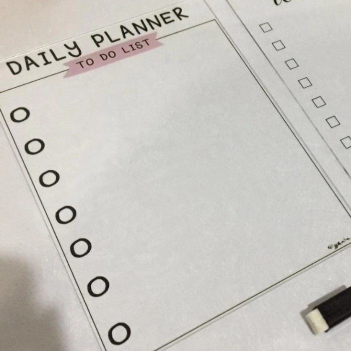 

[RESTOCK] weekly planner acrylic landscape multicolor - potrait planner