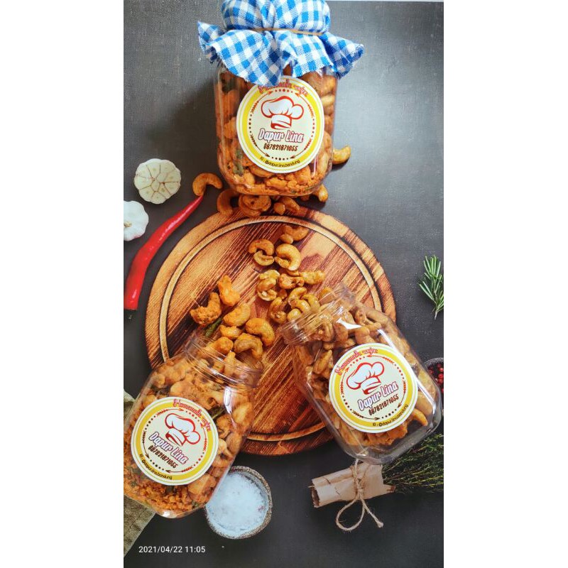 

kacang mete utuh kemasan 200 gr