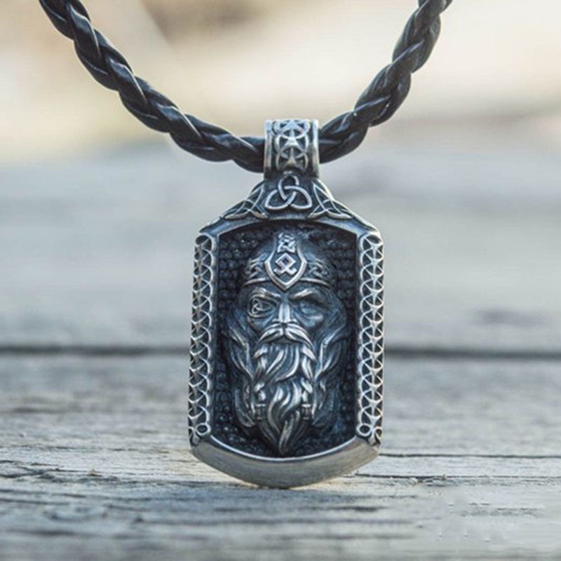 Kalung Liontin Odin Bahan Stainless Steel Lapis Silver Gaya Vintage Rock Untuk Pria