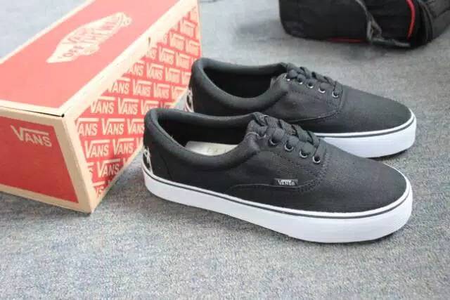 SEPATU VANS AUTHENTIC FULL BLACK HITAM POLOS WHITE PUTIH OLDSKOOL ERA SK8 PREMIUM BNIB ICC IFC DT