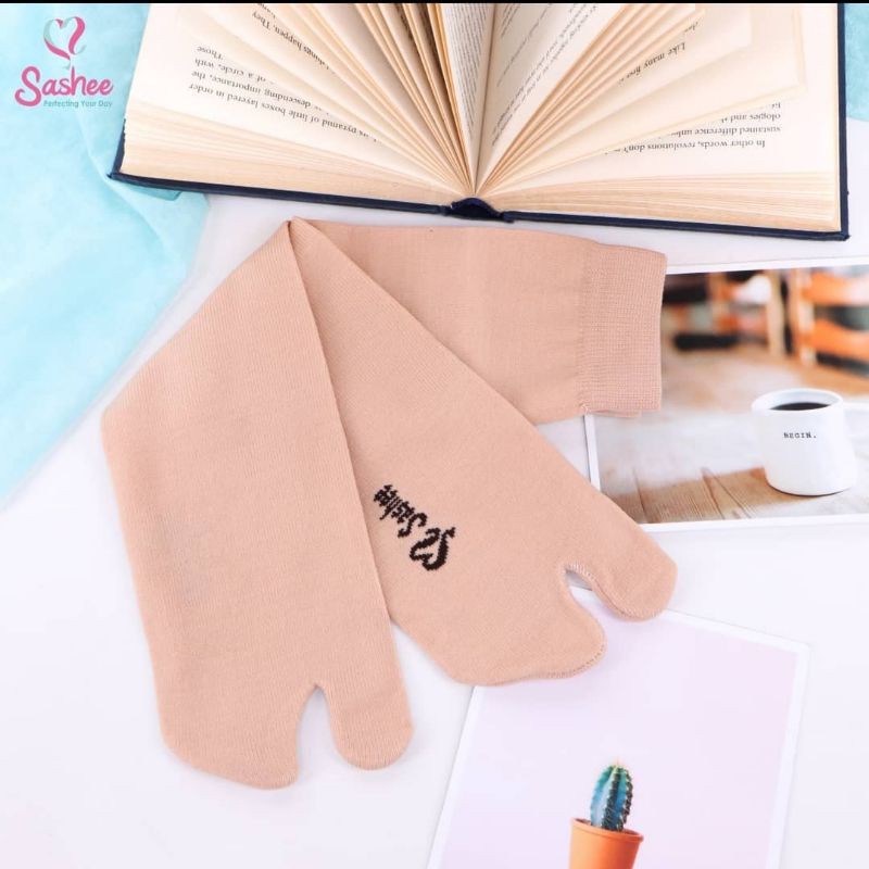 Sashee Kaos Kaki Jempol Basic-Cream