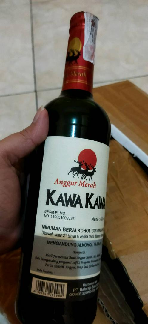 Anggur merah kawa kawa