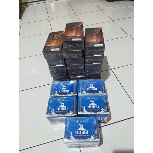 

HUBBI JKS88 Susu Hubbi Milk JKS88 Campuran Susu Kambing dan Krim Bubuk Rasa Kurma