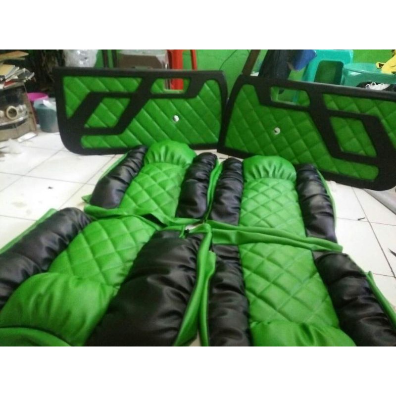 Bungkus Jok/Sarung Jok/Cover Jok mobil Mitsubishi Colt SS T120 model Sofa