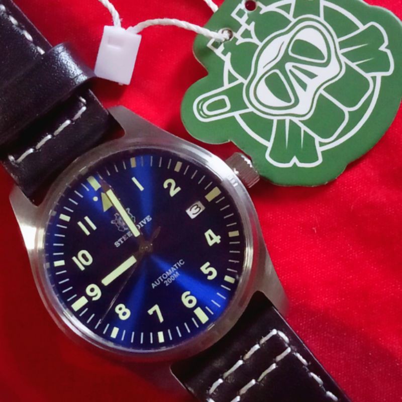 Steeldive Pilot Retro SD1940 Vintage Diver 200M NH35 Sapphire Cristal Blue Dial