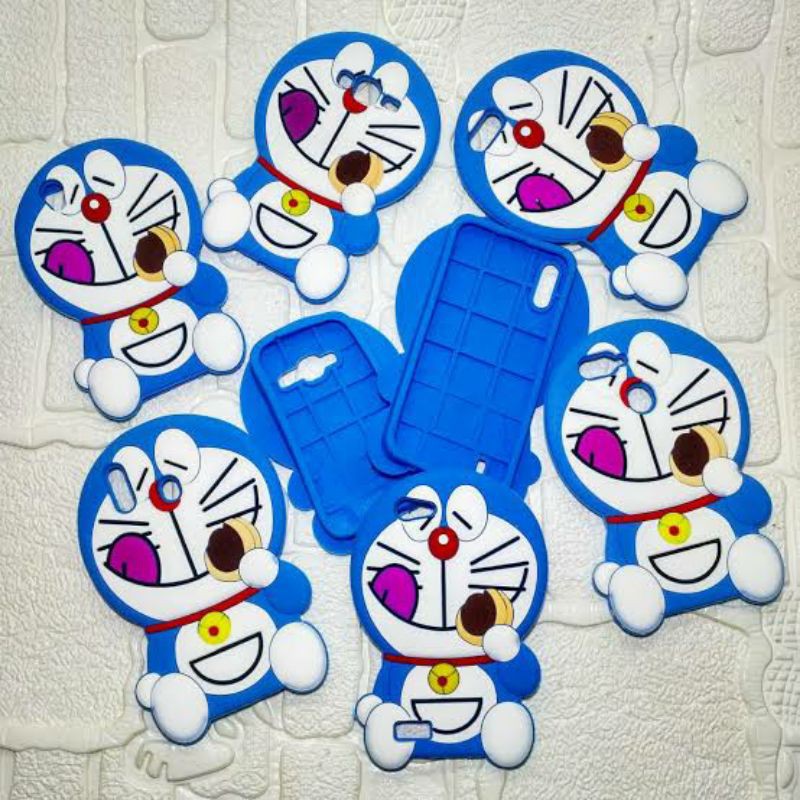 Case Boneka Doraemon Oppo F9/A5S/A7 Softcase 3D 4D Carakter