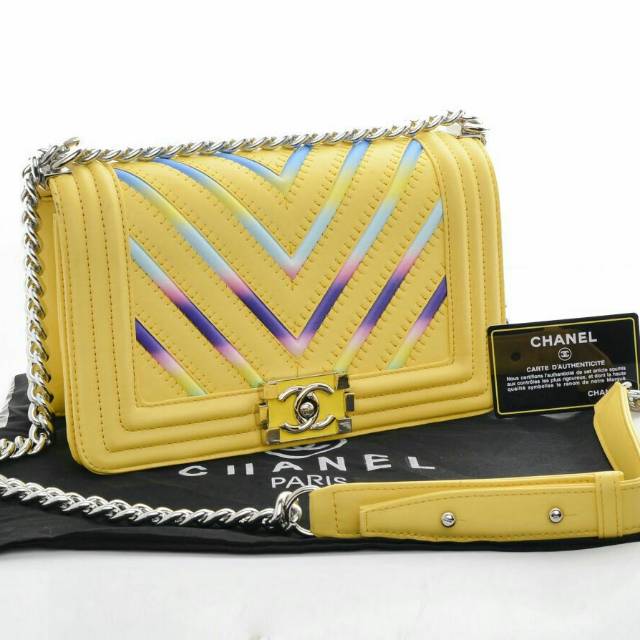 Chanel Boy Chevron Rainbow Seprem