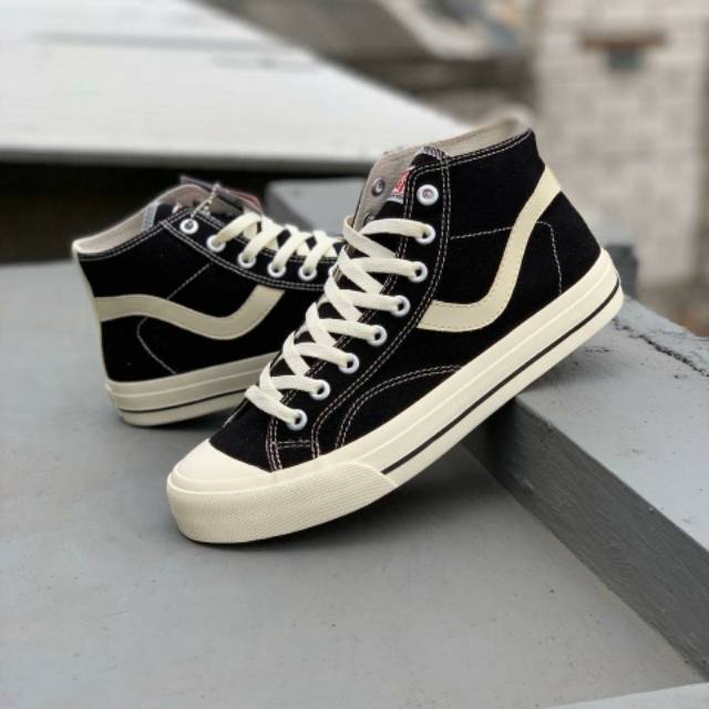 SEPATU VENTELA PUBLIK HIGH BW