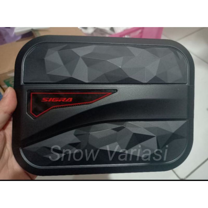 Tank Cover Calya Sigra  2016 2018 2020 2021 Hitam Dop Doff