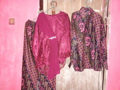 Maura Couple - Sania Ruffle Batik Couple Ori Ndoro Jowi Garansi Termurah Shopee - Batik Solo Modern