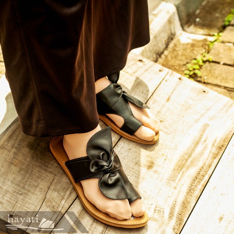 Sandal wanita sandal hayati karet mentah garansi pemakaian 100 hari
