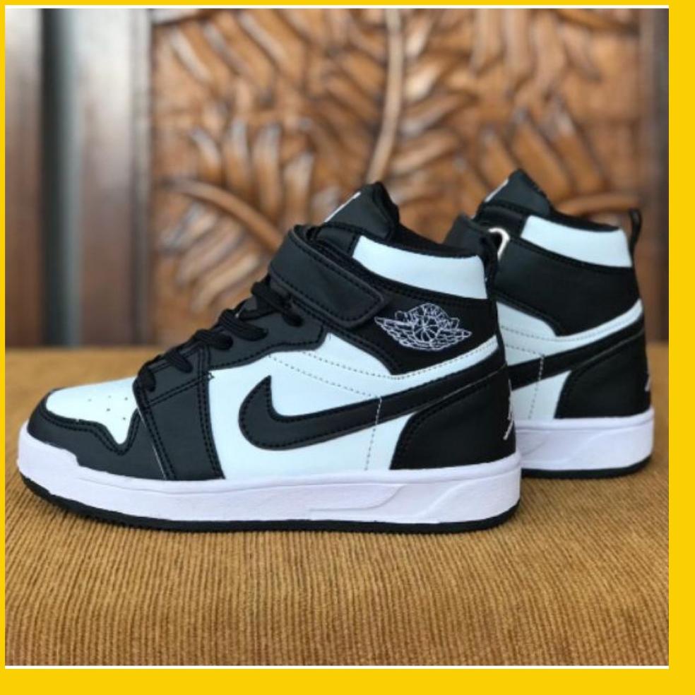 (P1B9) Sepatu Anak Laki Laki Perempuan Sepatu Sekolah Anak Laki Laki Perempuan Hitam Putih TK SD Umu