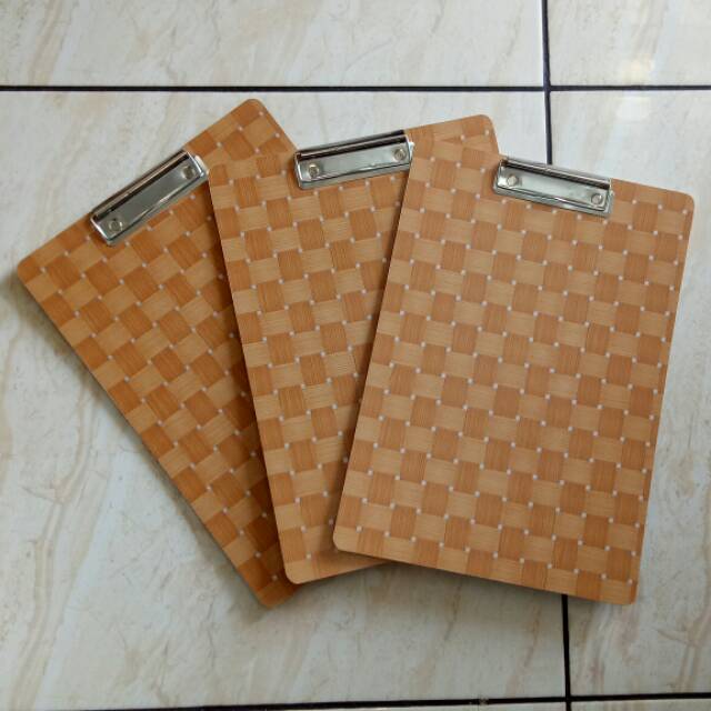 

CLIP BOARD COKLAT