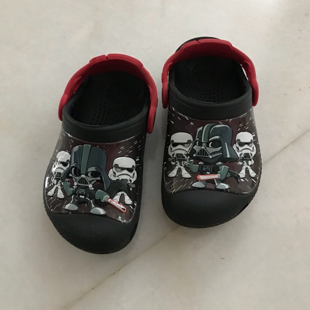 crocs star wars bb8