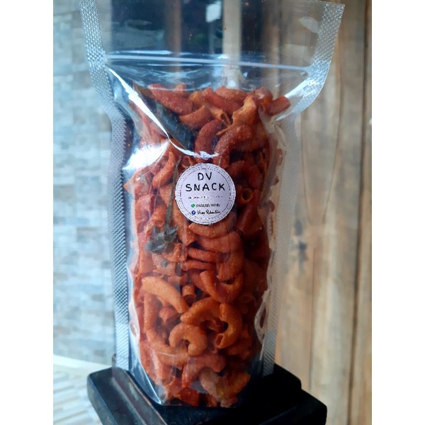 

Makaroni pipa pedas daun jeruk / 125 gram