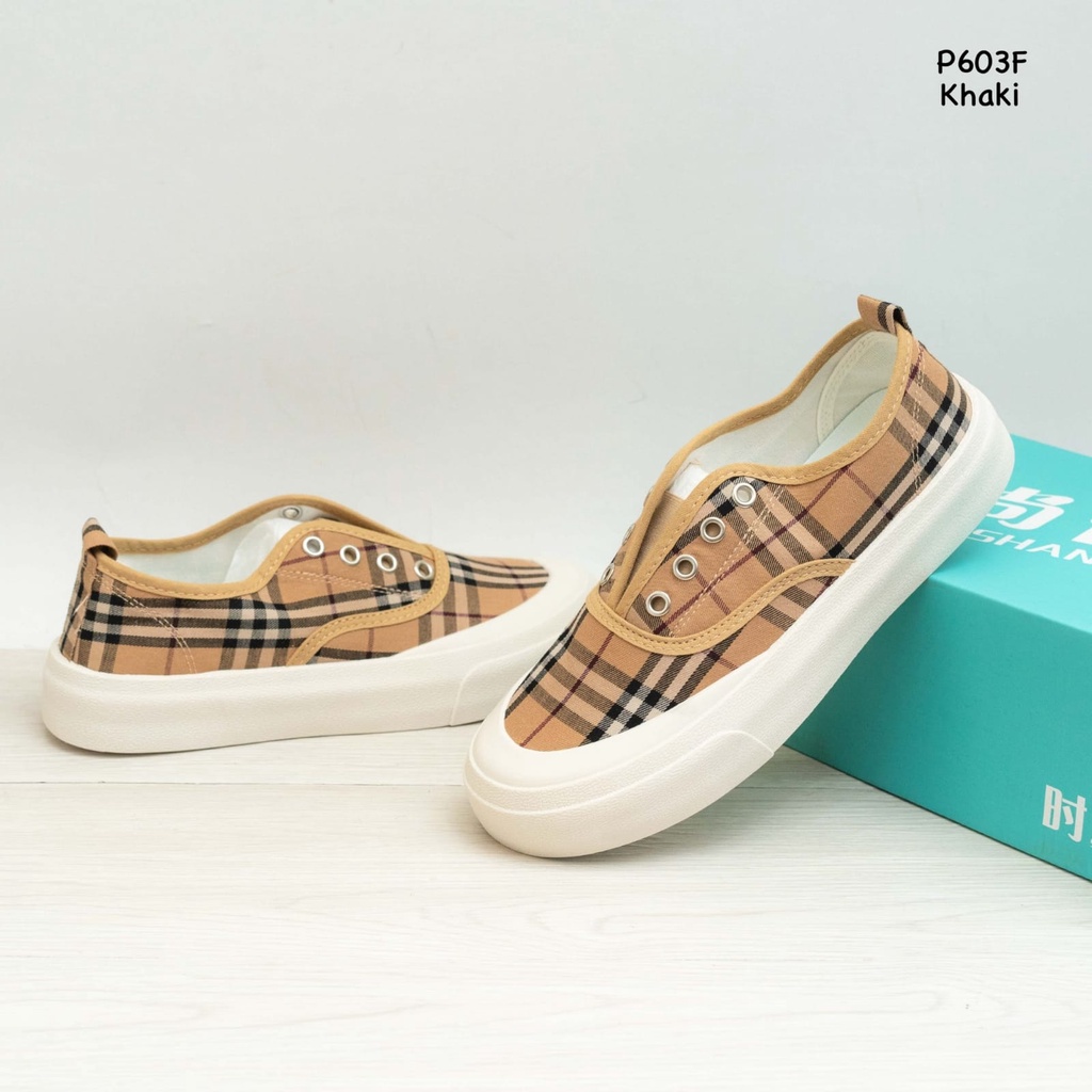 SEPATU CEWEK FASHION P603F