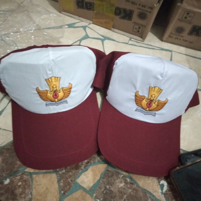 Topi SD merah putih bordir kuning satuan