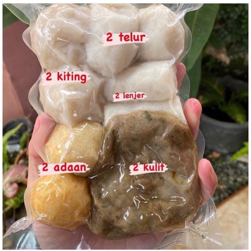 

Pempek campur