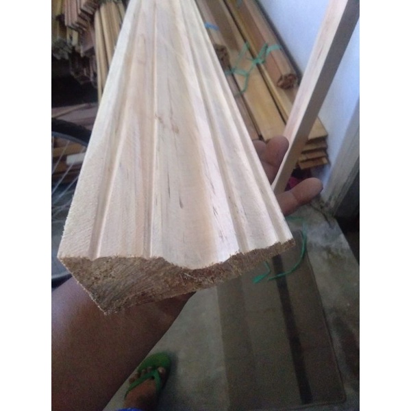 Kayu lis plafon 10 cm