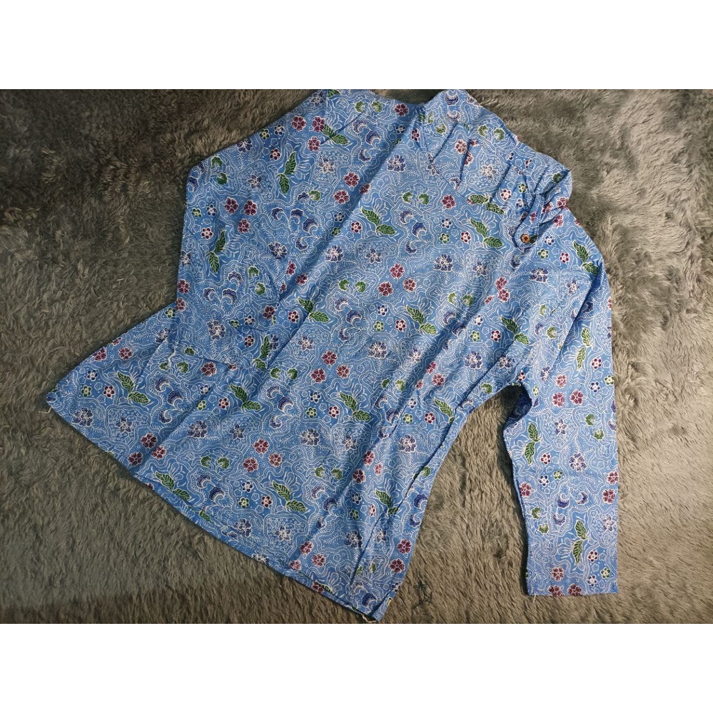 Batik Biru Muda Bunga