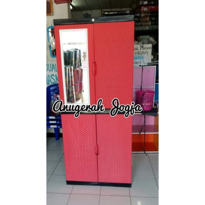 Lemari plastik jumbo aquos kaca s4
