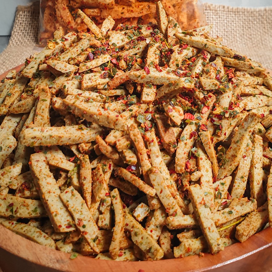 

BASRENG PEDAS MAMPUS DAUN JERUK 120 gram / BASRENG PEDAS BUMBU BASAH / BASRENG GURIH STIK REMPAH BUMBU MELIMPAH