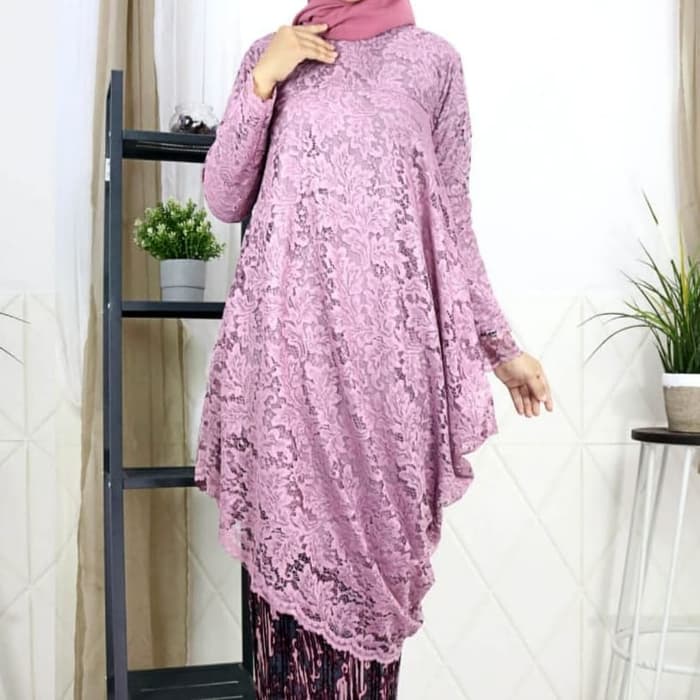 Atasan Kebaya Brukat Tunik Miring Ungu