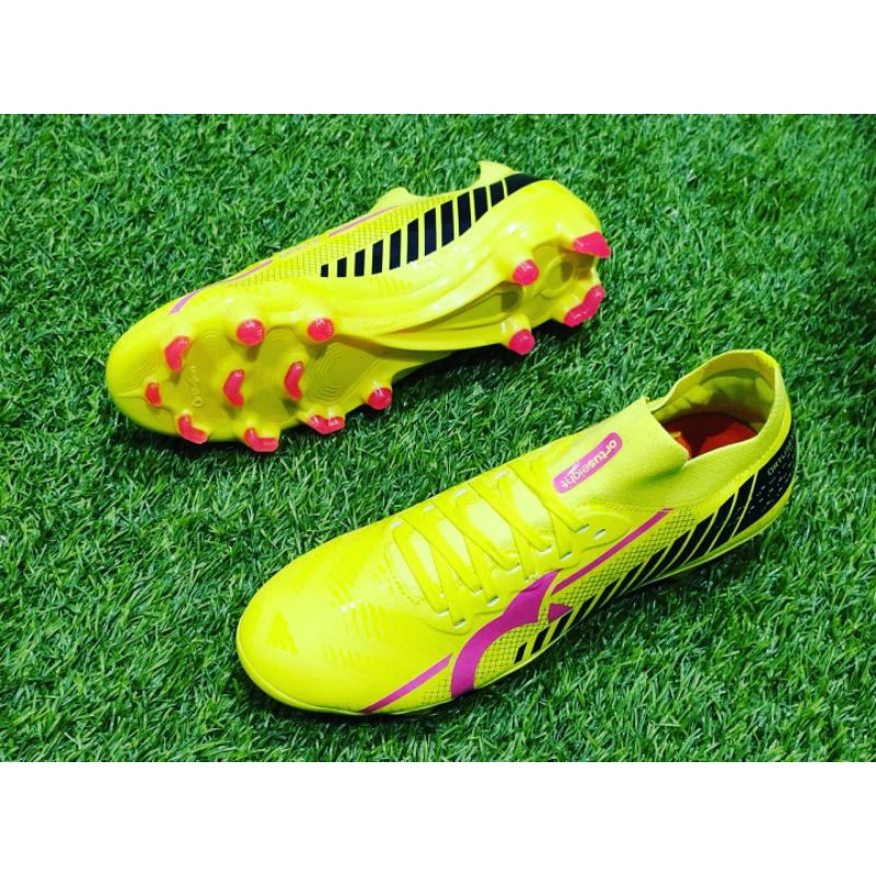 sepatu sepakbola original Ortuseight Catalys Liberte