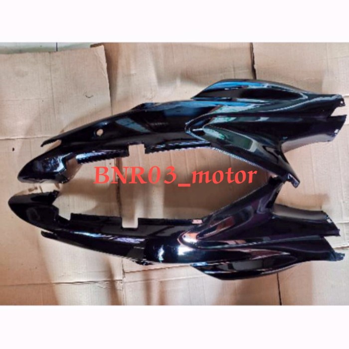 COVER BODY BELAKANG SUZUKI SMASH 110 LAMA HITAM POLOS