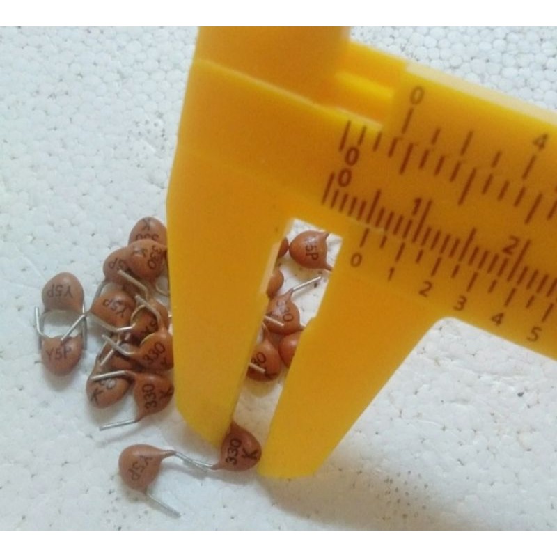 Kapasitor keramik type : Y5P - 330 K- harga per 10pcs
