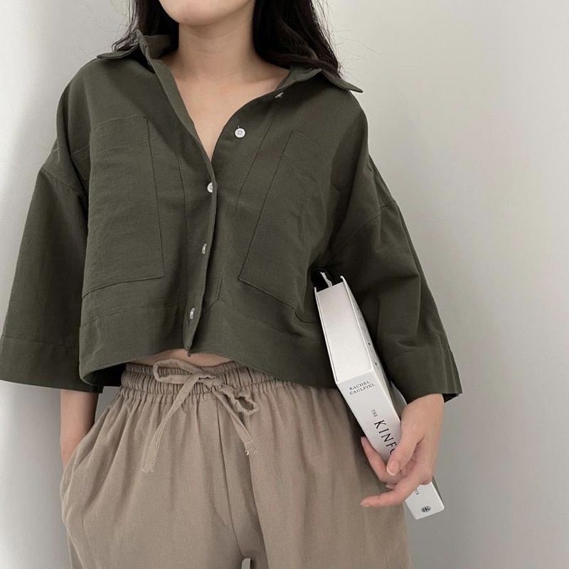 Kemeja Crop Linen Double Pocket Oversized Shirt Linen Outer Crop Linen Atasan Wanita