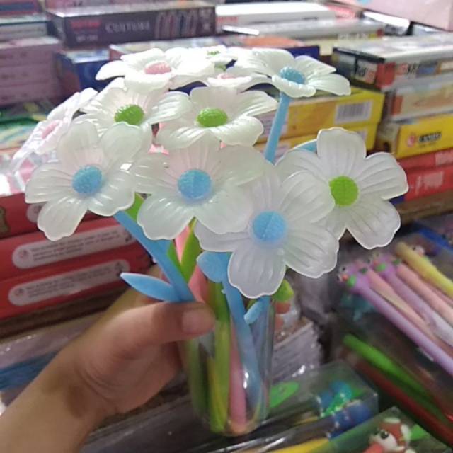 

Pulpen bunga bisa berubah warna kena matahari isi 12 pcs