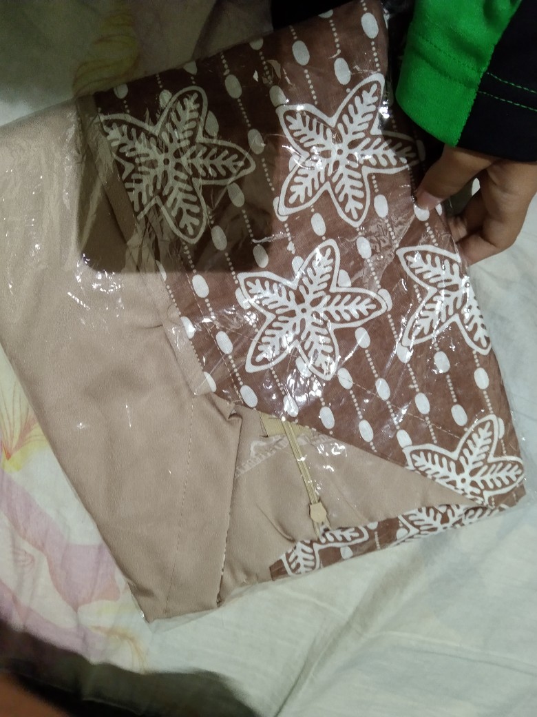 Atasan Batik Dolby Dolbi Dobby Doby Tenun Sutra Tulis Halus Katun Atbm Baron ,sarombit Atasan