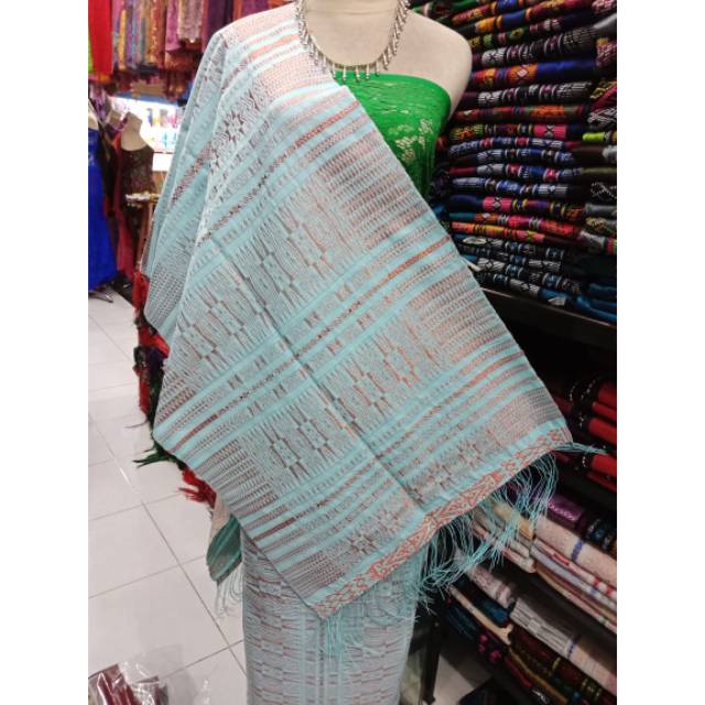 pucca tumtuman tarutung tenun tangan