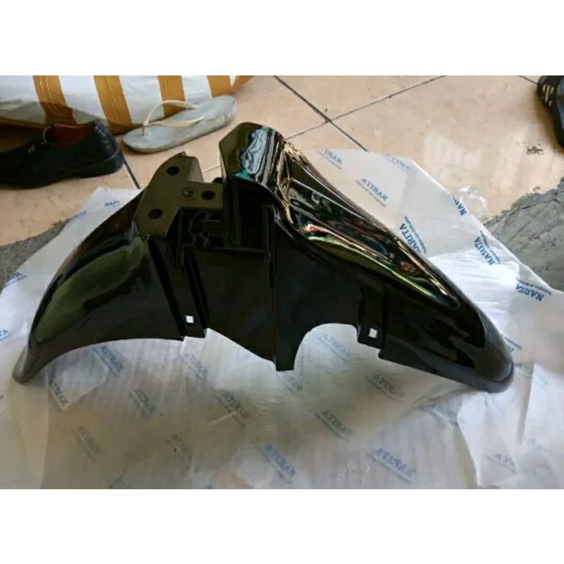 Spakbor depan satria Malaysia hiu