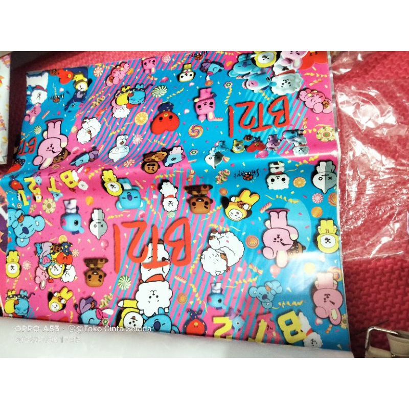

KERTAS KADO/KERTAS BINGKISAN
