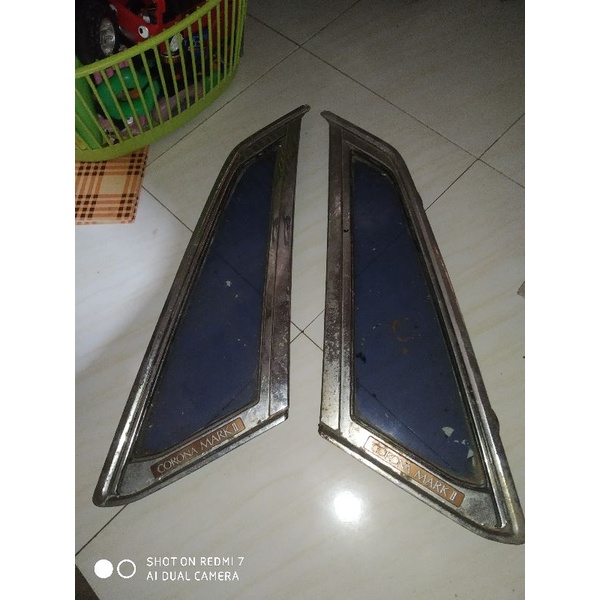 list dan kaca pintu samping toyota corona mark 2