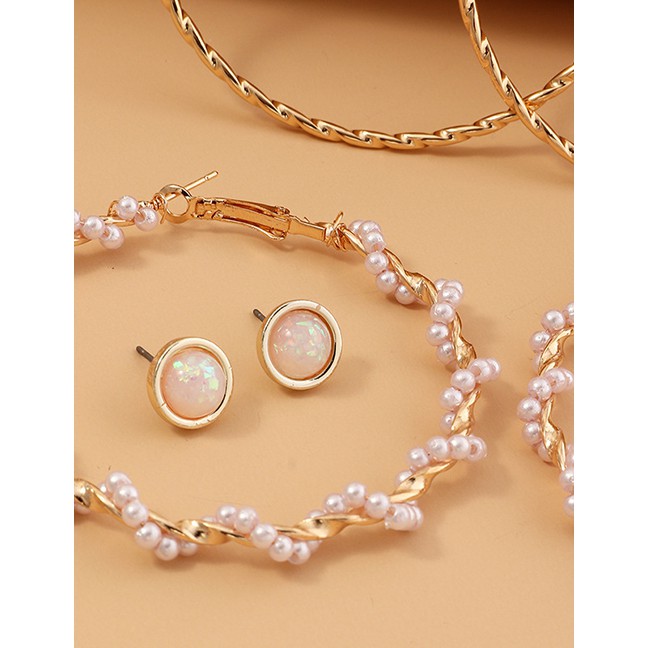 LRC Anting Set Fashion Gold Color Geometric Round Pearl Butterfly Alloy Earrings Set K26999