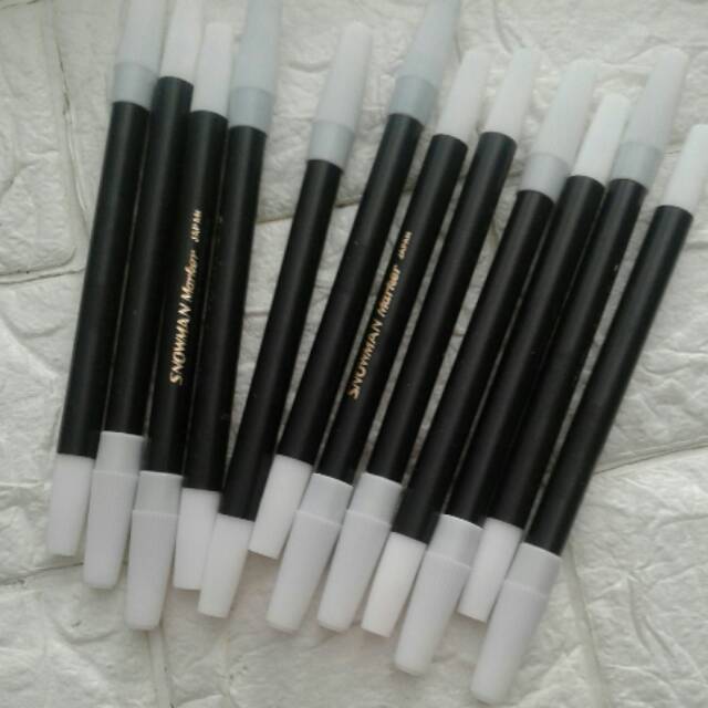 

Spidol snowman hitam kecil