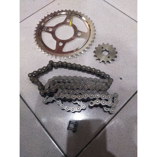 SSS RK CHAIN KIT GEAR SET GERSET PAKET GER DEPAN BELAKANG RANTAI CB150R VIXION MP VERZA BYSON