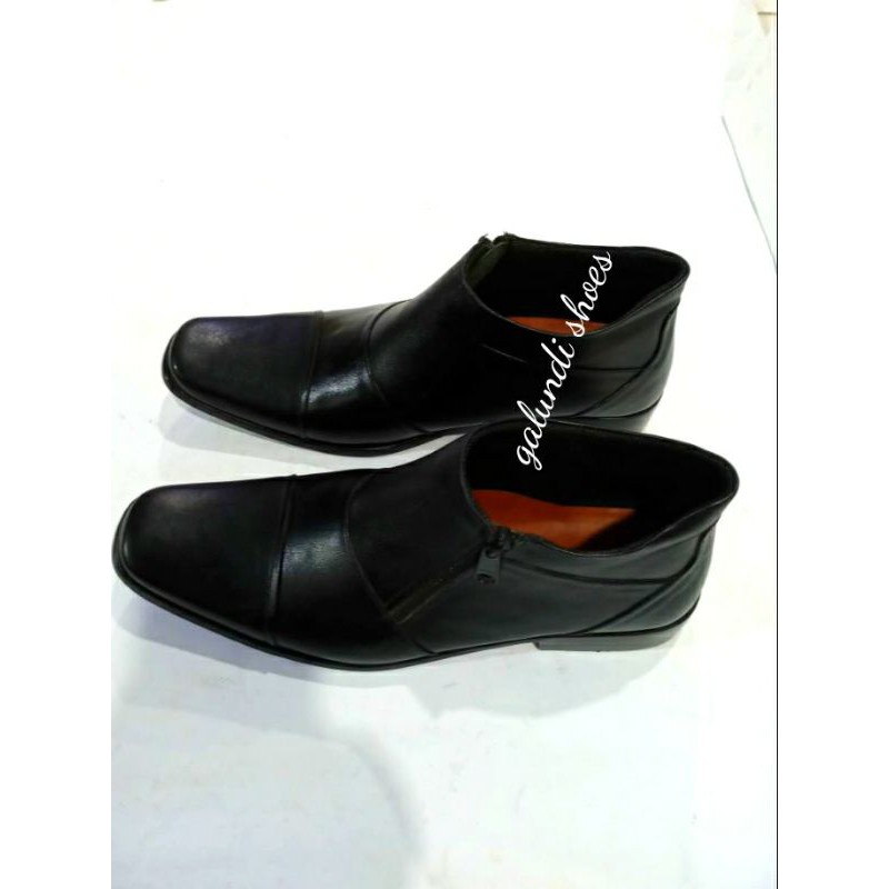 COD-Sepatu Pantopel Boots Pria Formal Kulit Asli Mj 06