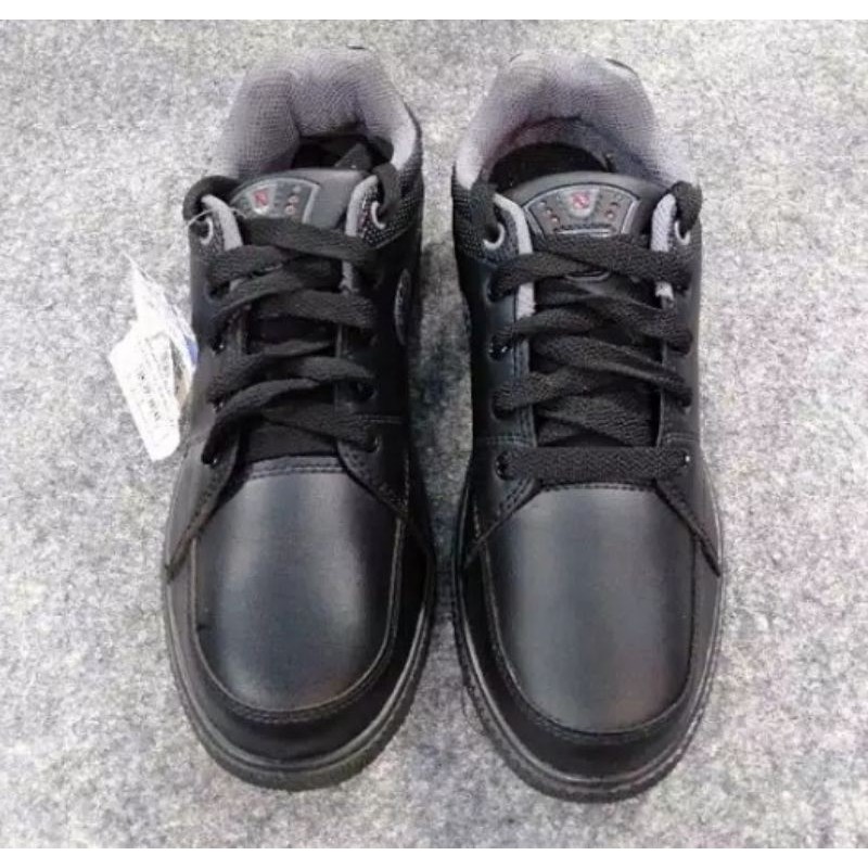 Sepatu Sekolah Hitam Anak New Era Bartolini