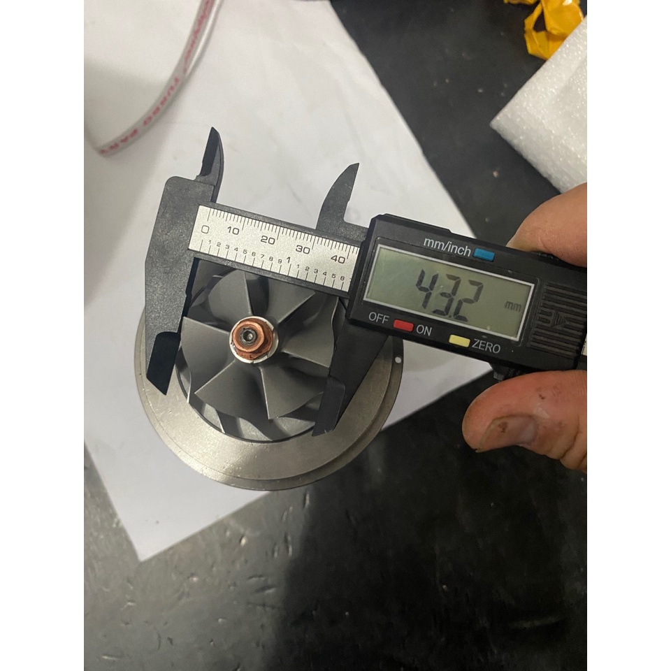 CATRIDGE Turbo sk130 turbocharger Kobelco sk130 sk140 Mitsubishi oem