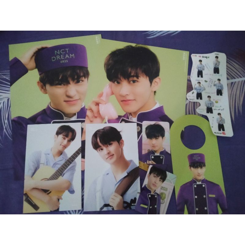 [READYSTOCK] SHARING SEASON GREETING NCT DREAM 2022 SMSTORE