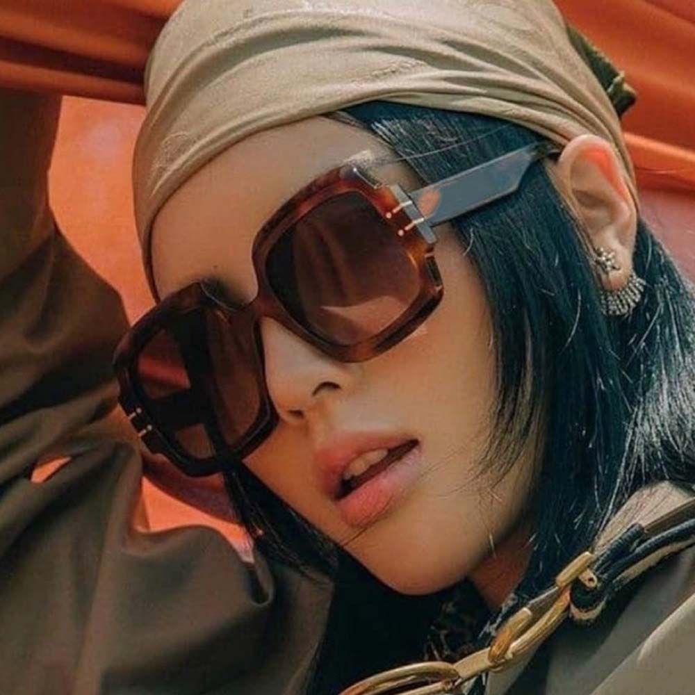 Mxbeauty Kacamata Hitam Persegi Merek Mewah Padi Kuku Visor Eyewear Bingkai Besar Anti UV Motif Leopard Bingkai Persegi Wanita Sunglasses