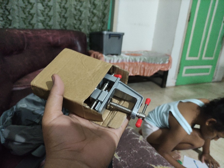 Ragum Meja Mini / Clamp Penjepit Mini / Perkakas Catok Meja Mini